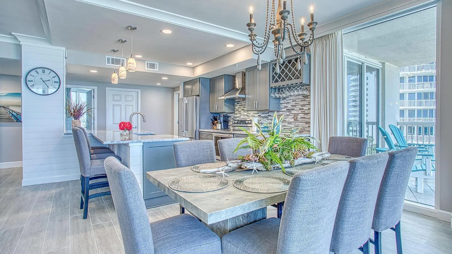 St Maarten 701 A Completely Remodeled Beach Front Condo Destin Holiday home