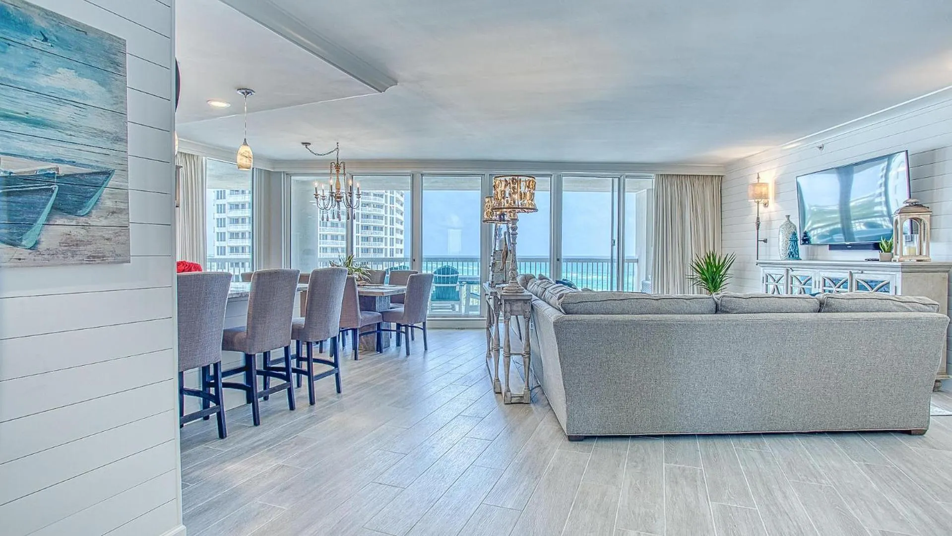 St Maarten 701 A Completely Remodeled Beach Front Condo Destin Holiday home